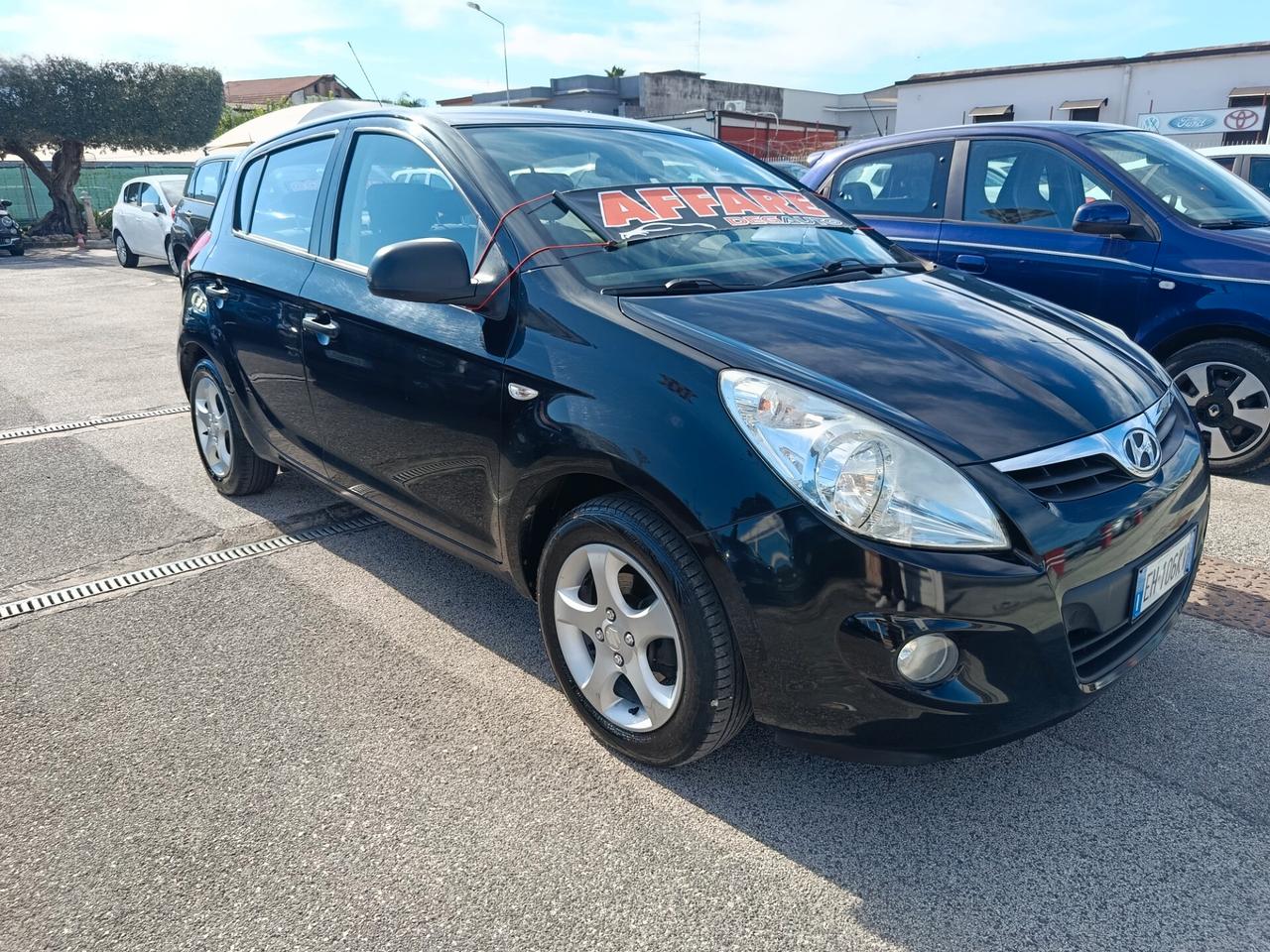 Hyundai i20 1.4 CRDi 5p. Sound Edition