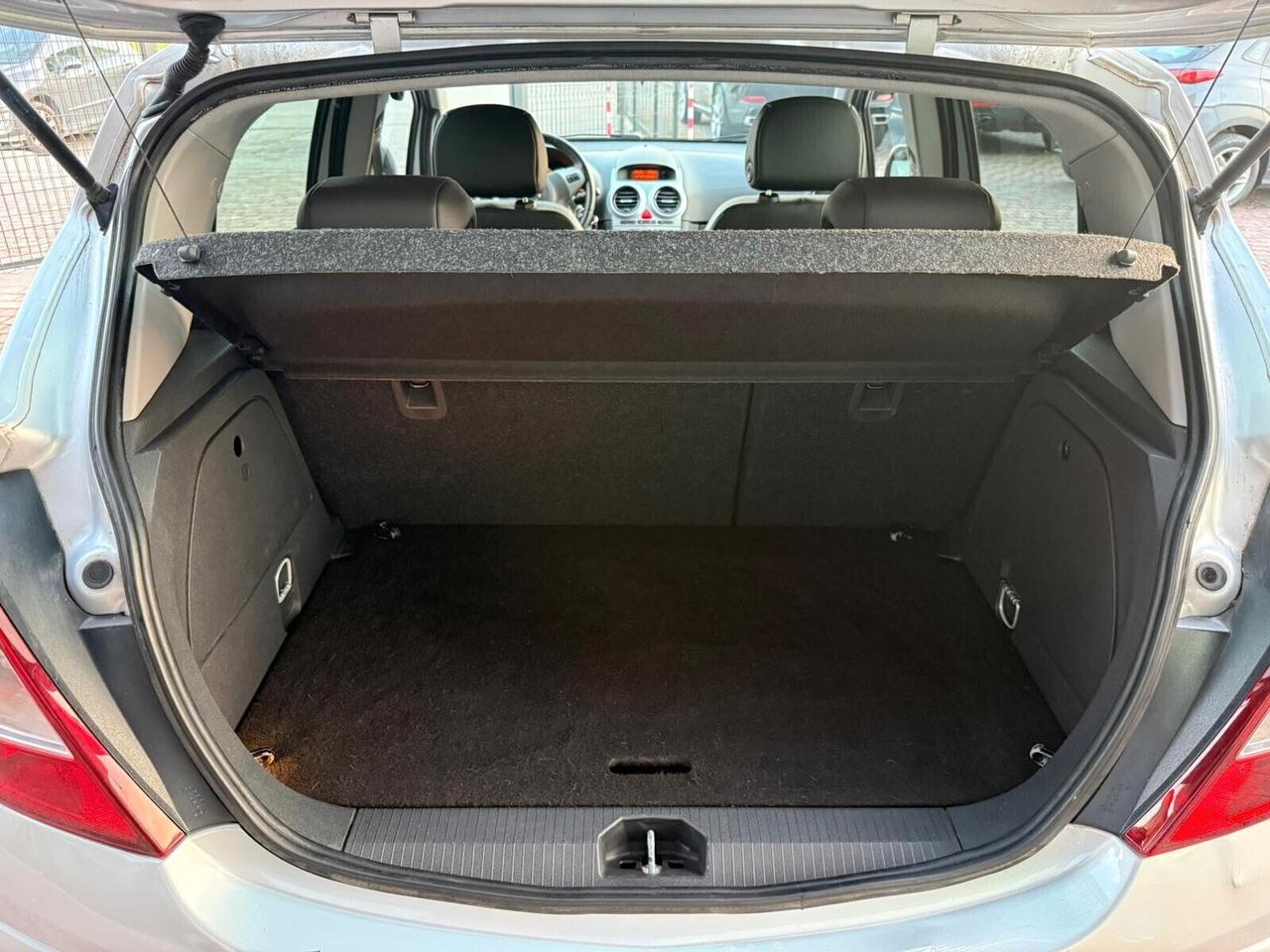 Opel Corsa 1.2 GPL