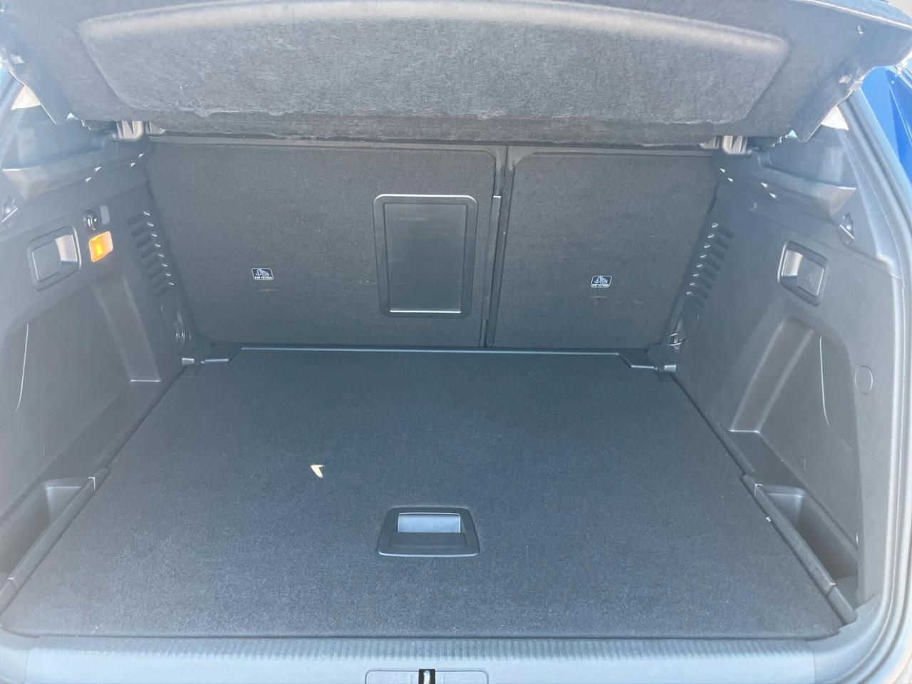 Peugeot 3008 BlueHDi 130 S&S EAT8 Business