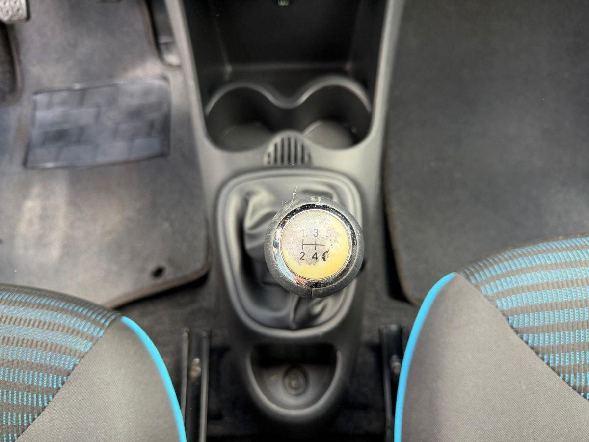 PEUGEOT - 107 - 1.0 68 CV 5p. Superga