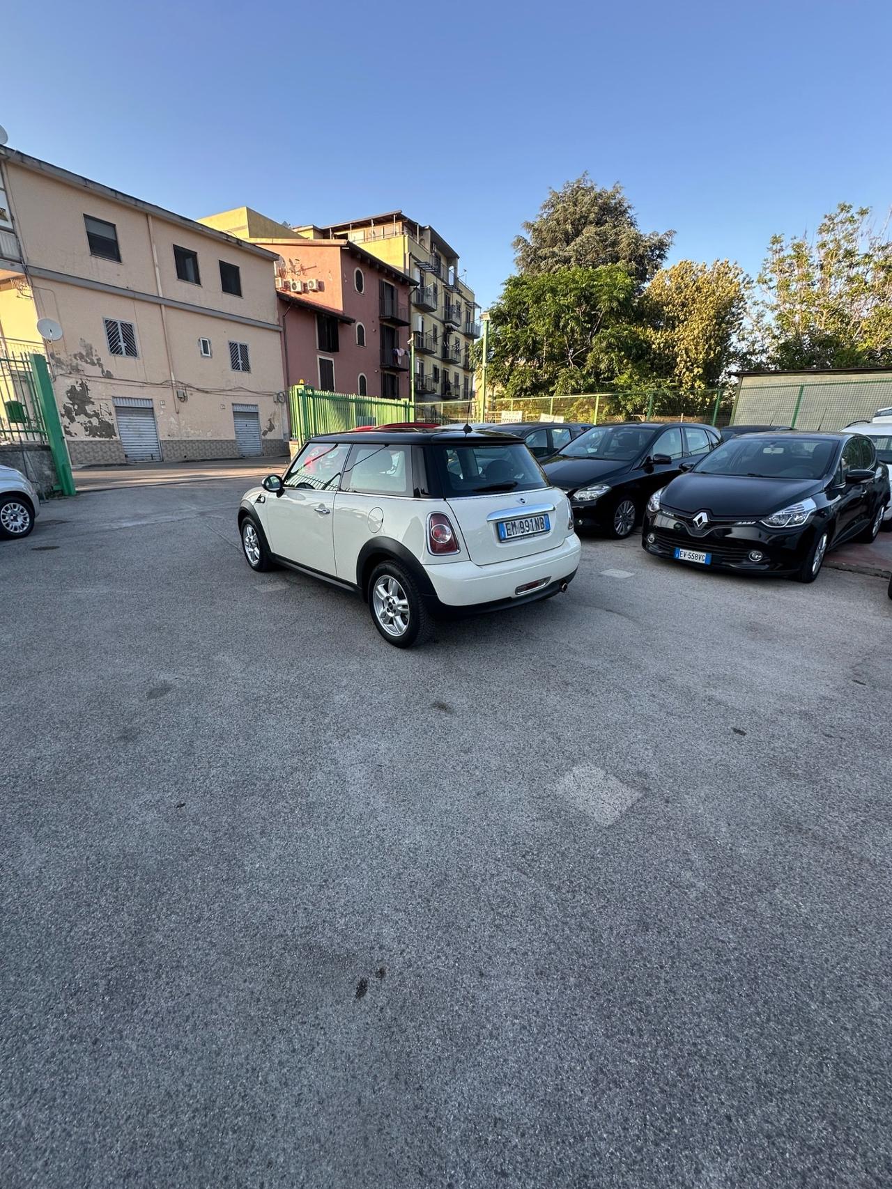 Mini Mini 1.6 16V One (55kW)