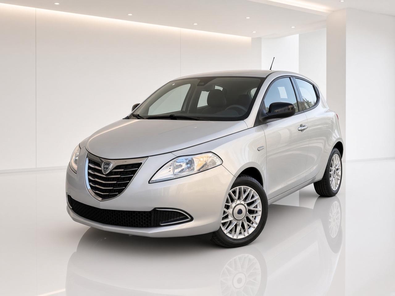 Lancia Ypsilon 1.3 MJT 95cv Gold 2013