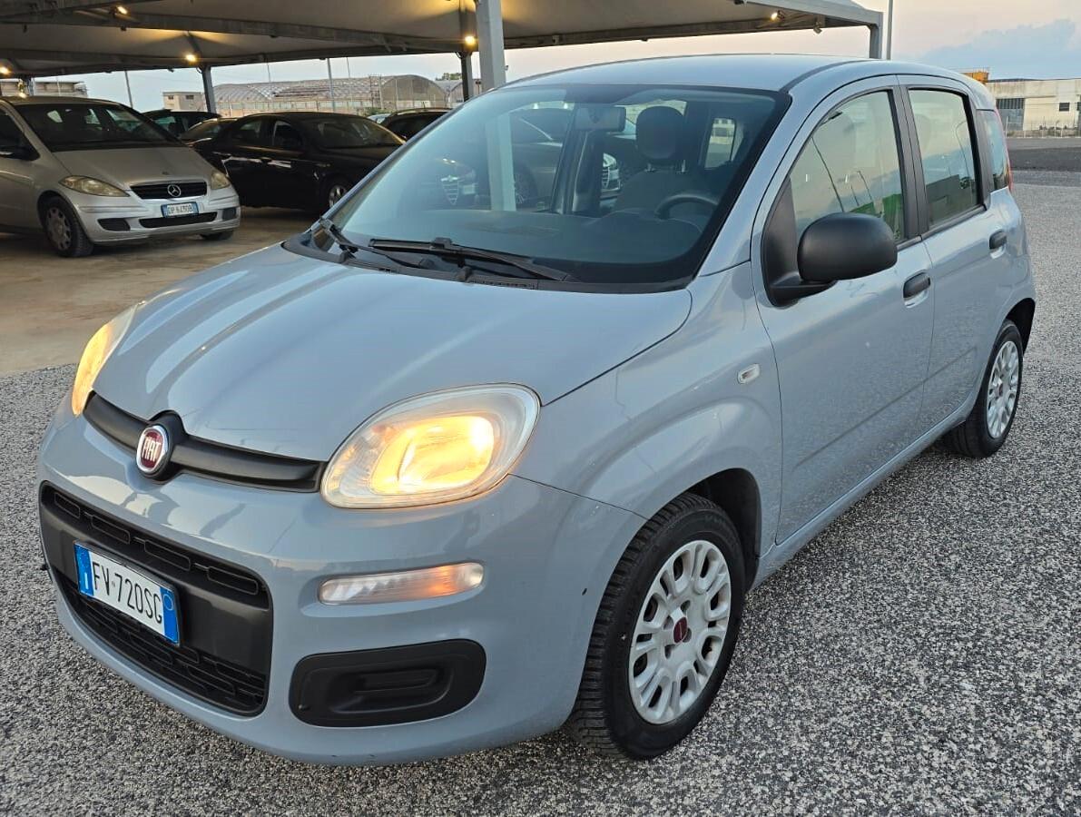 Fiat Panda 1.2 Lounge - PARI AL NUOVO -