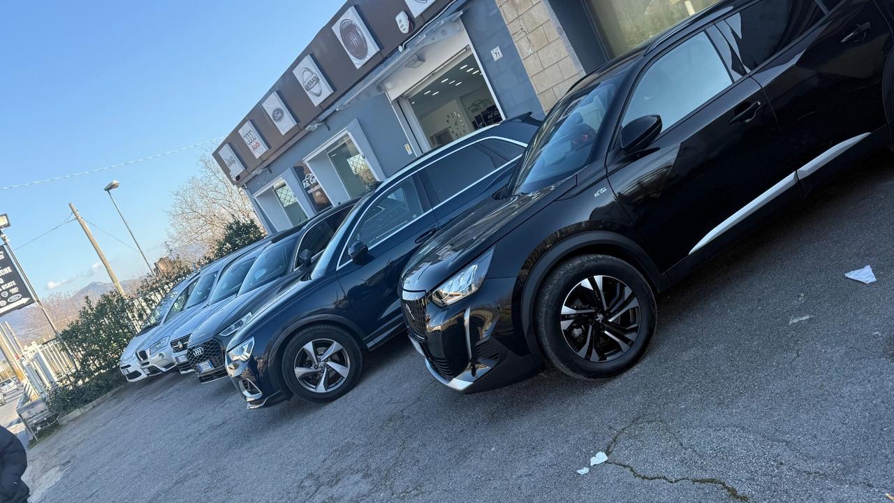 Audi Q3 Iper full