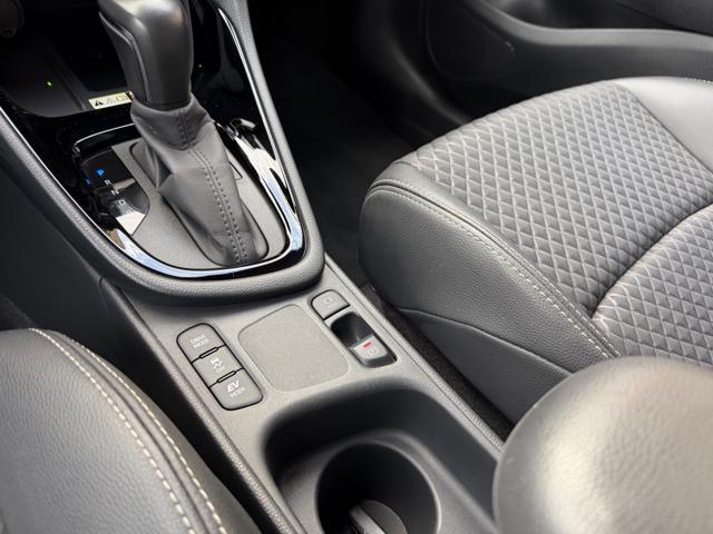 TOYOTA Yaris 1.5 130CV LOUNGE HYBRID+NAVI+ADAS+LED+PELLE+RCAM