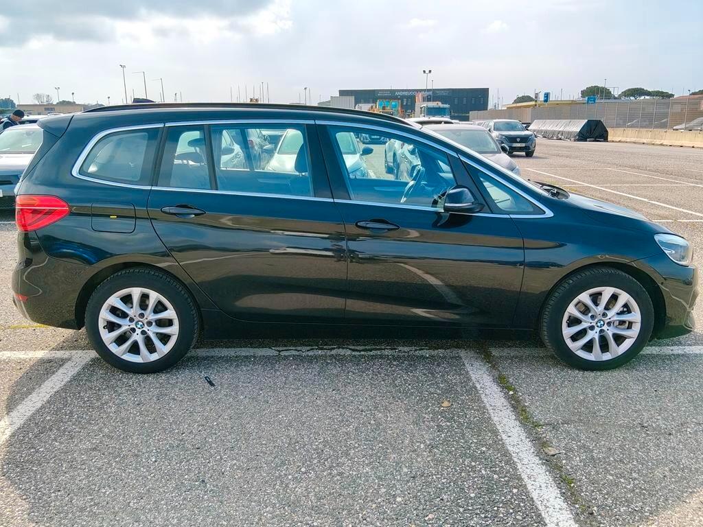 Bmw Serie 2 Gran Tourer 220d Business aut.