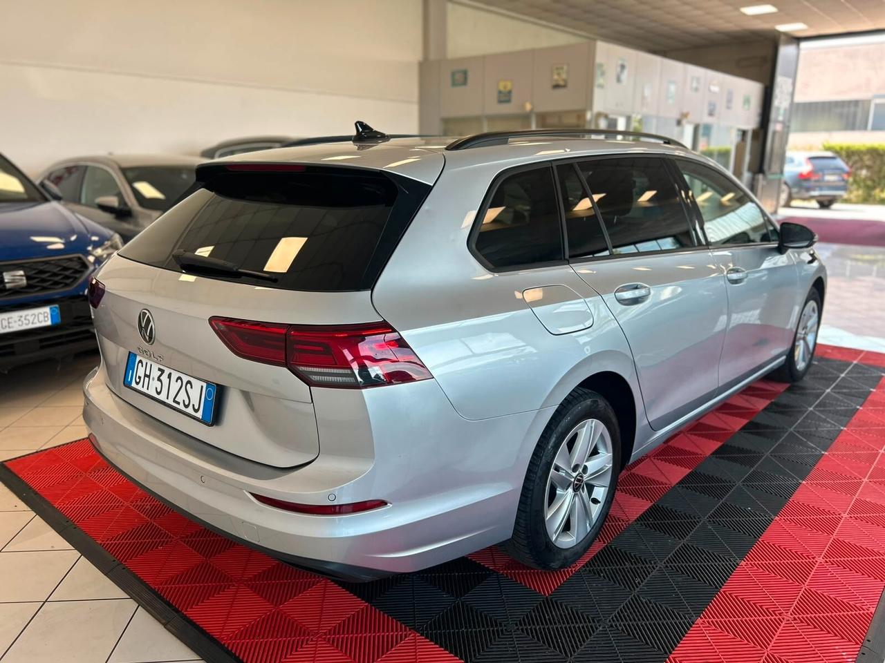 Volkswagen Golf Variant 2.0 TDI SCR DSG Life