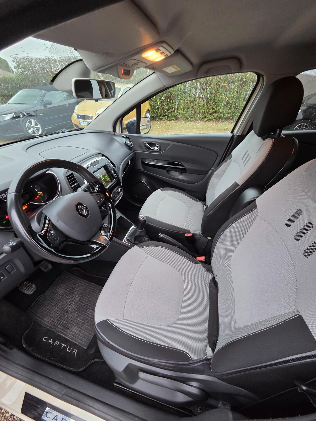 Renault Captur dCi 8V 90 CV FINANZIABILE