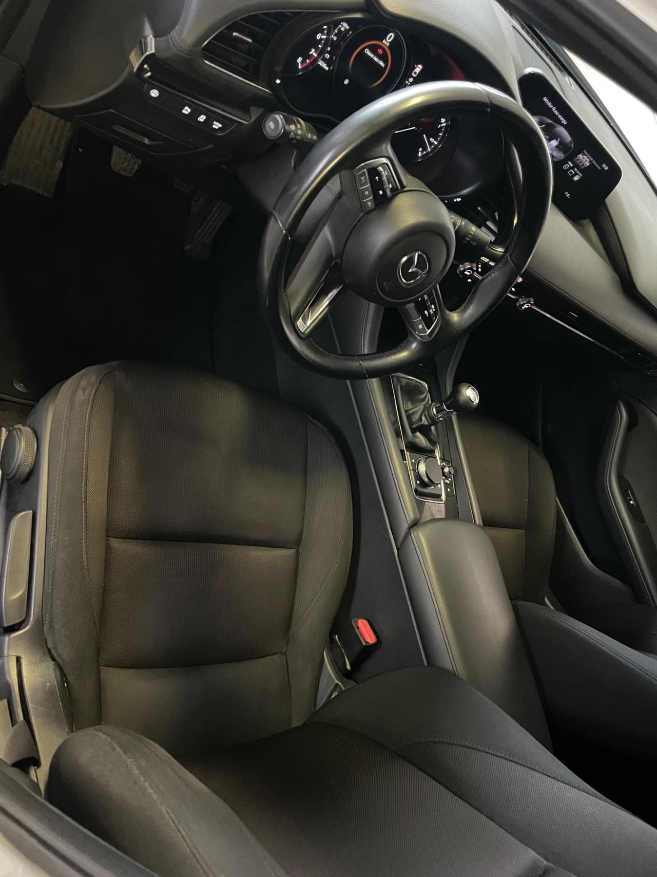 Mazda 3 Mazda3 2.0L e-Skyactiv-G M Hybrid Exclusive