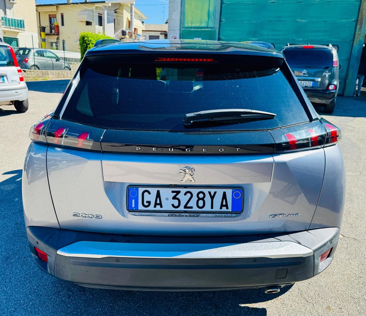 Peugeot 2008 BlueHDi 130 CV GT Line