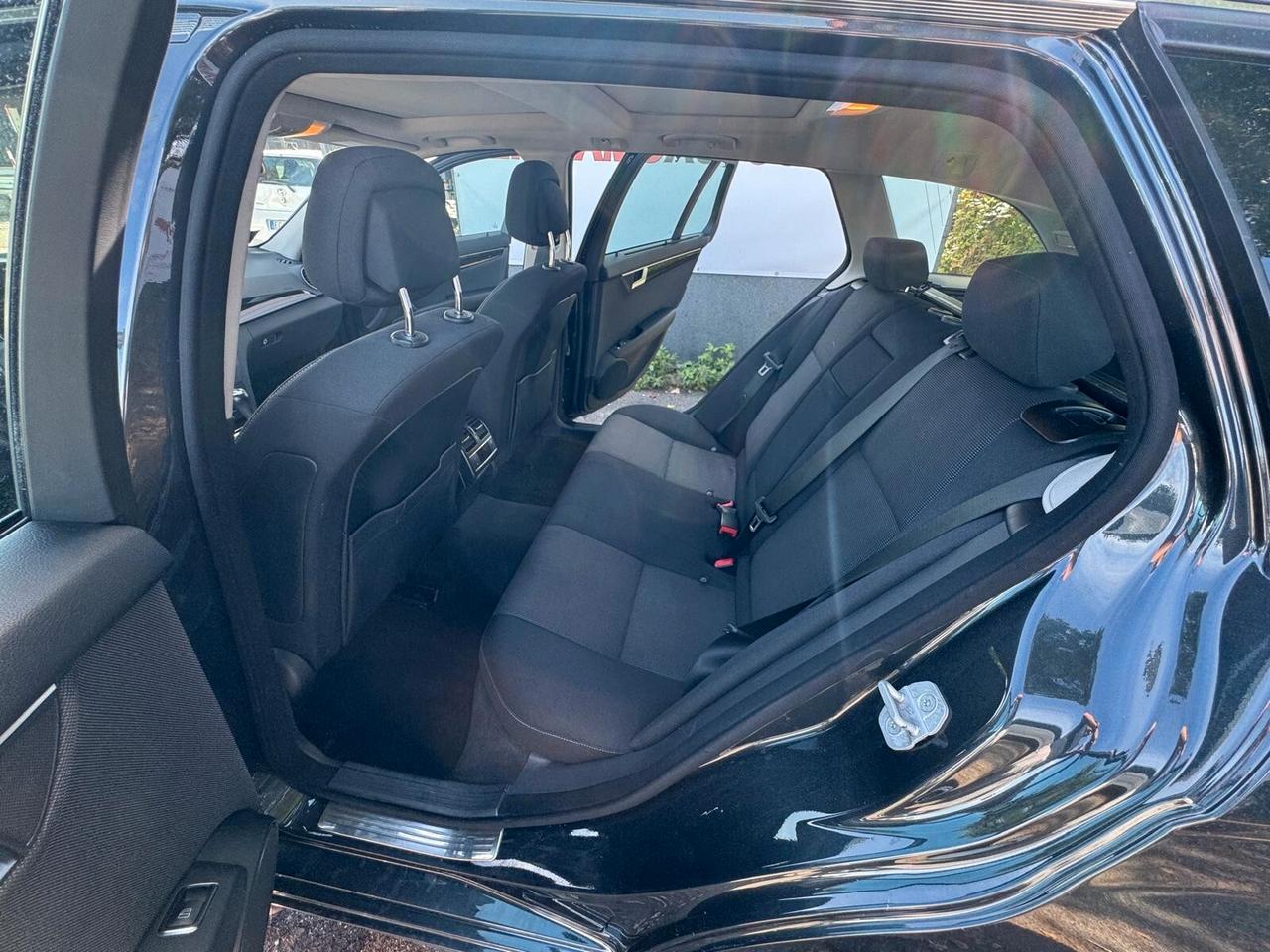 Mercedes-benz C 220 CDI S.W. BlueEFFICIENCY Elegance