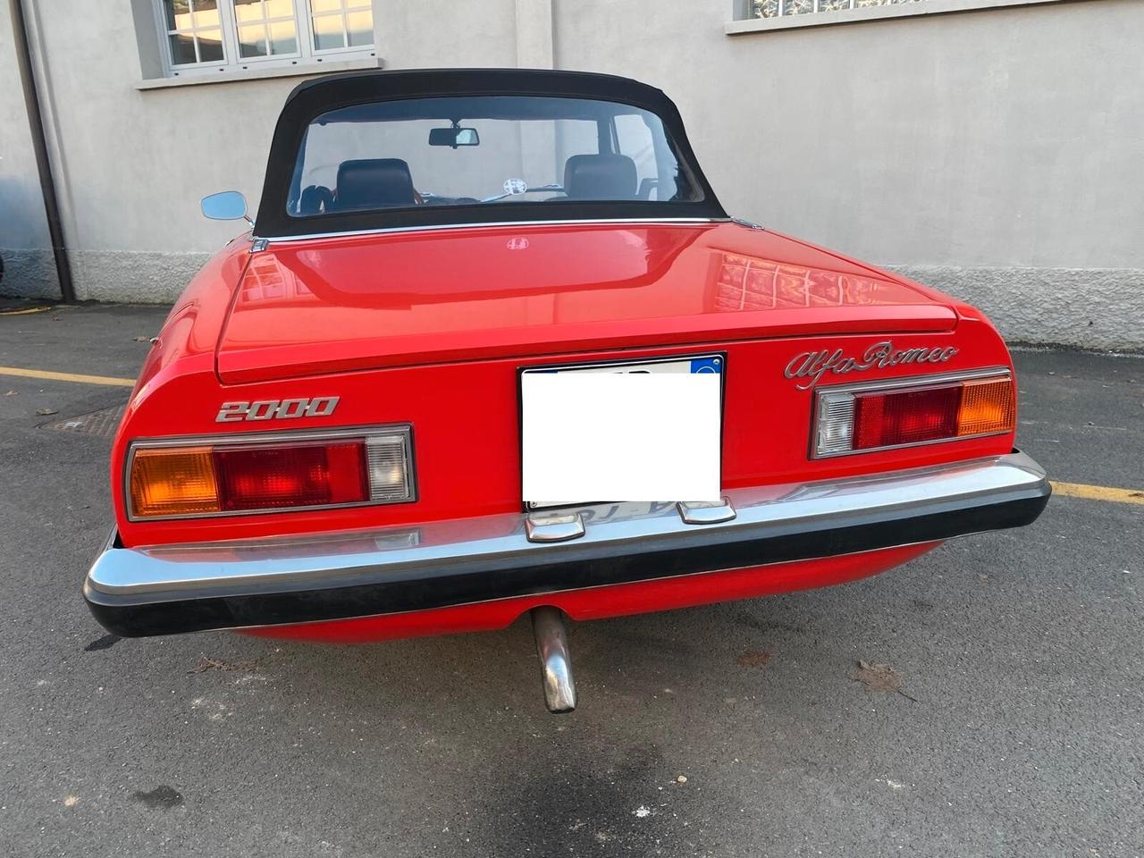 Alfa Romeo Spider 2.0 Veloce