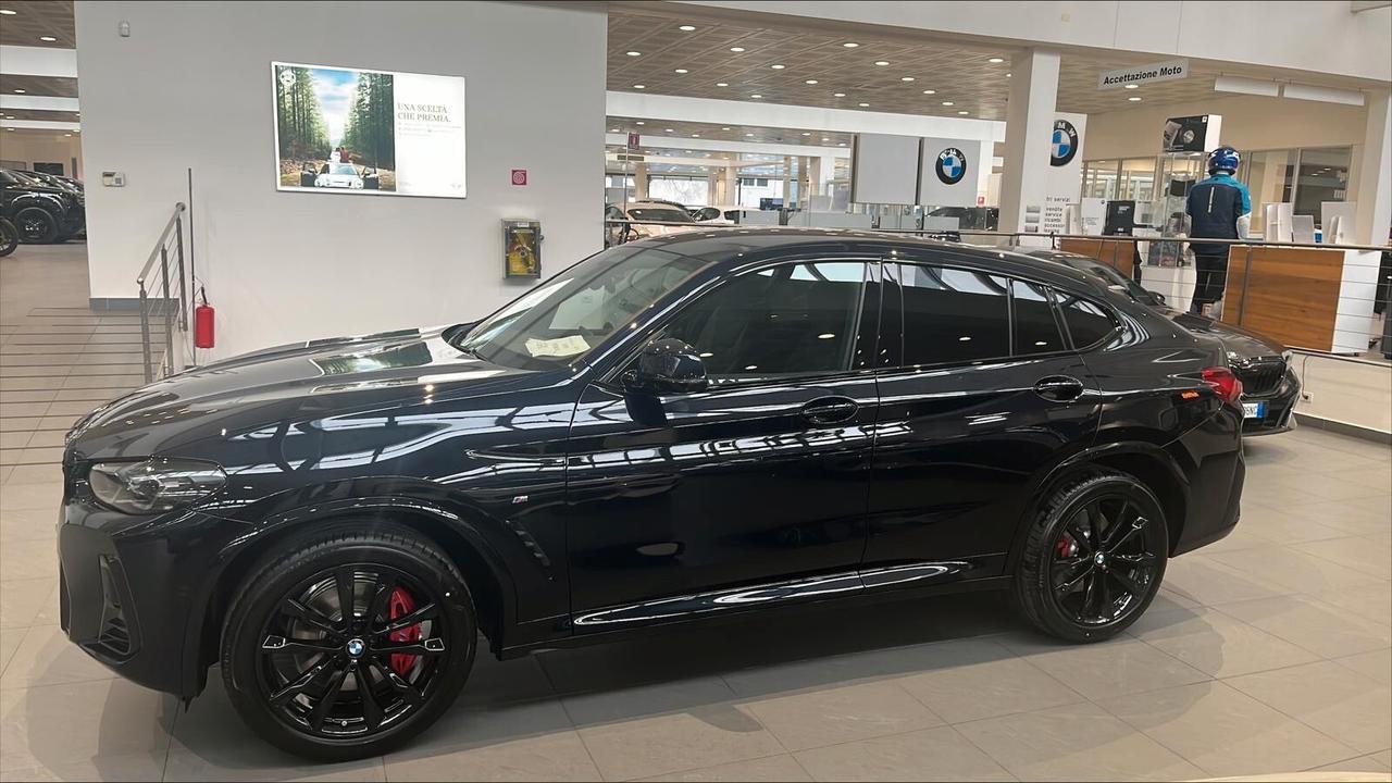 BMW X4 XDRIVE20d 48V M-SPORT FULL OPTIONAL 2025