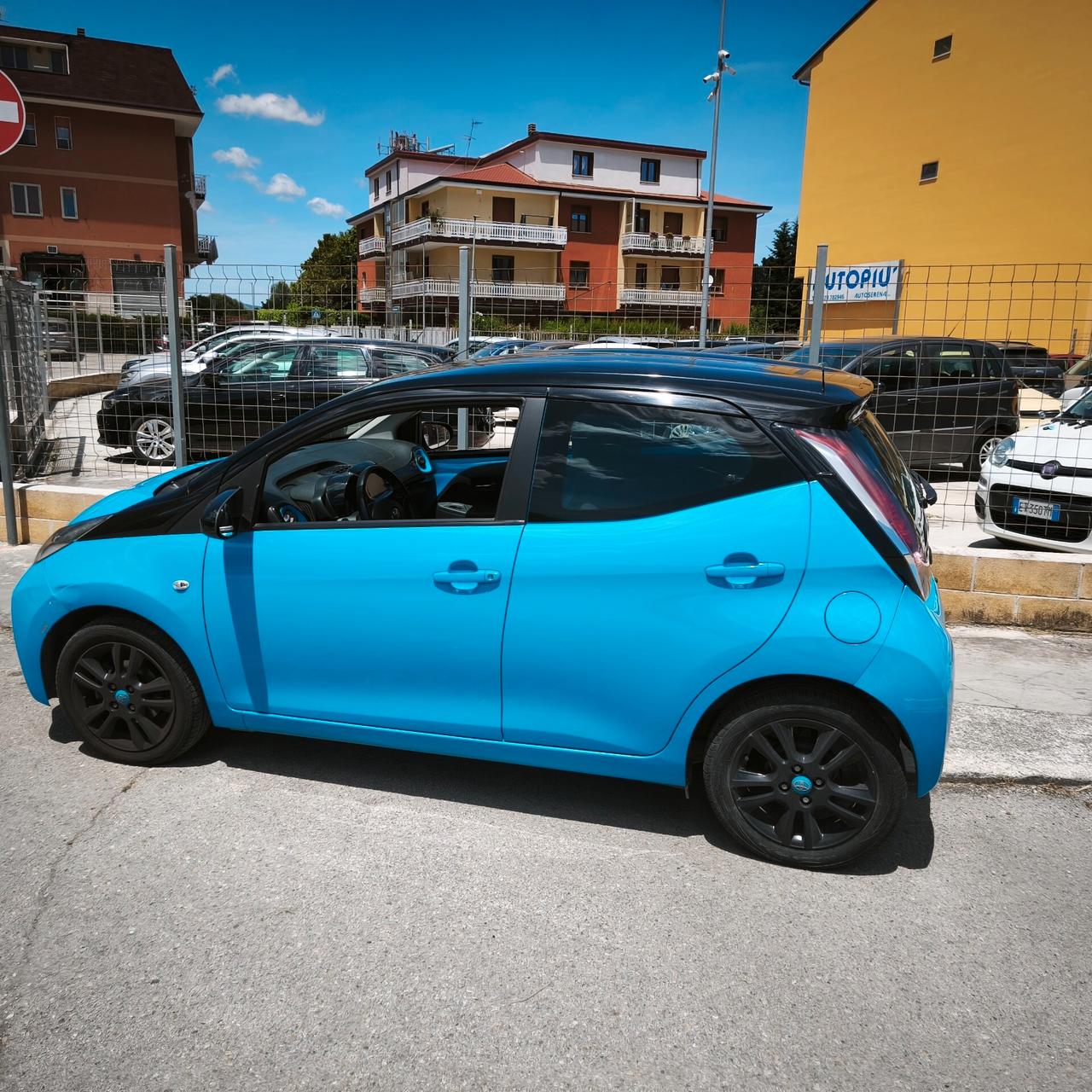 Toyota Aygo 1.0 VVT-i 69 CV 5 porte x-cool