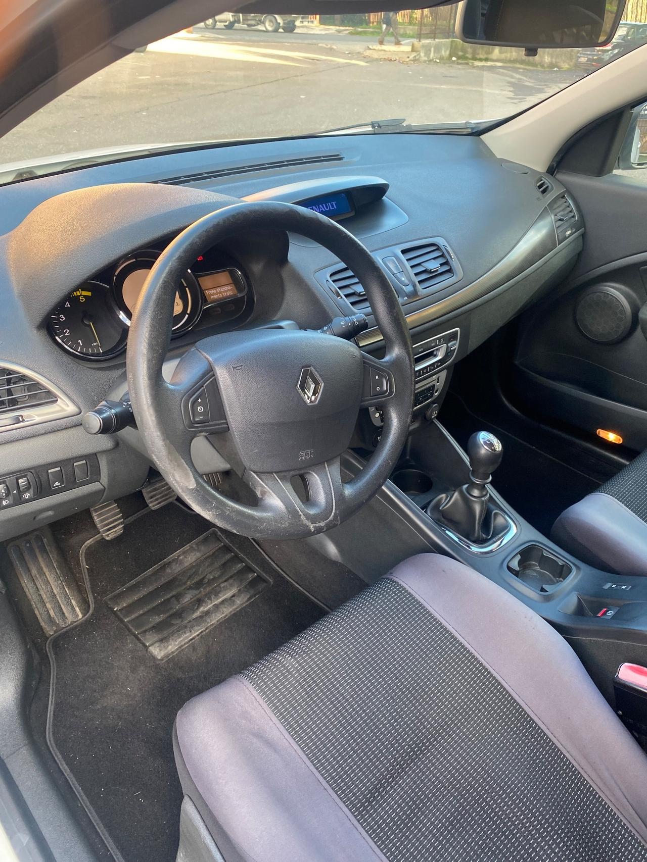 Renault Megane Mégane 1.5 dCi 110CV Start&Stop SporTour Wave