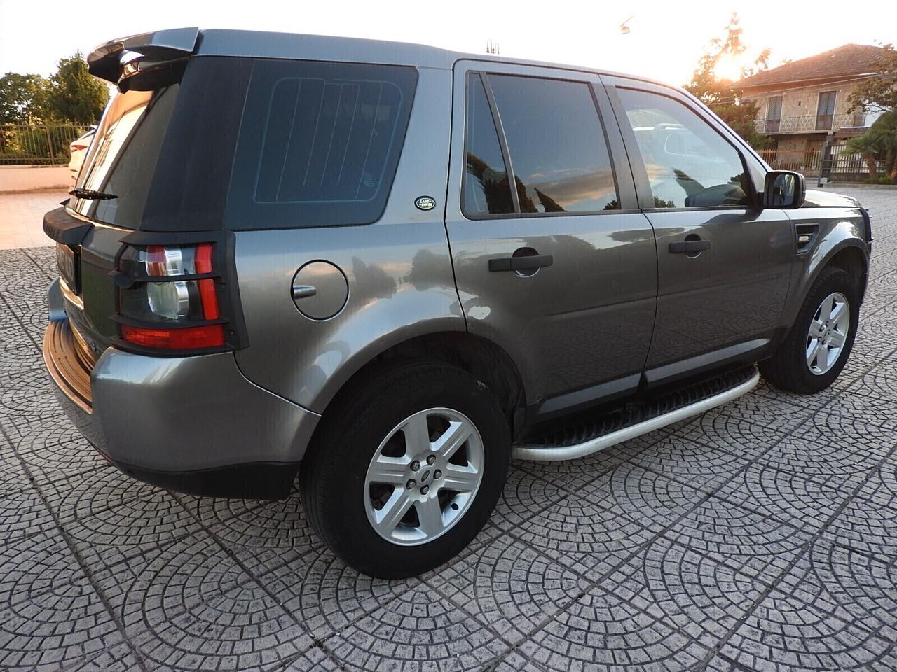 Land Rover FREELANDER 2