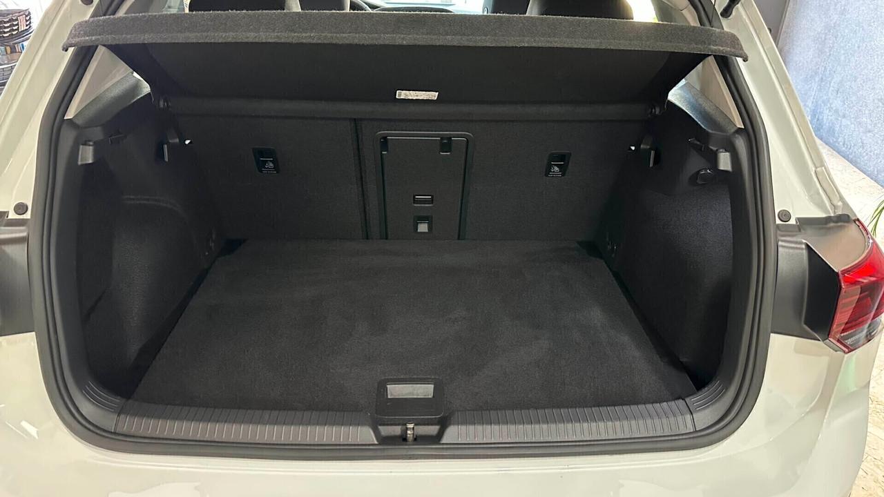 Volkswagen Golf 2.0 TDI 150 CV DSG SCR Style