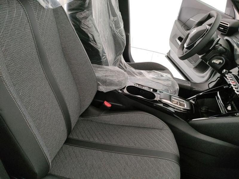 Peugeot 2008 PureTech 130 S&S EAT8 Allure