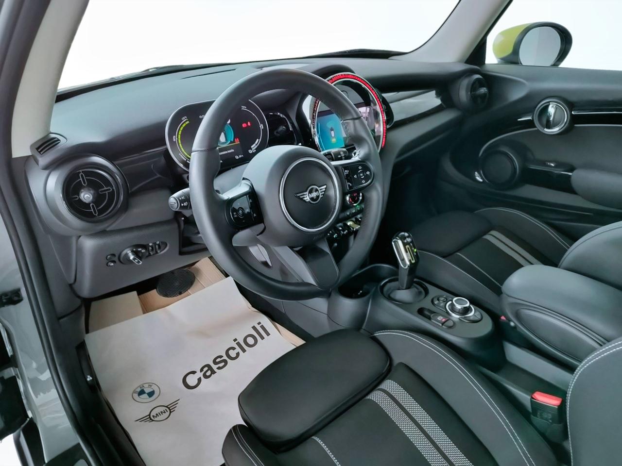 MINI Mini F56 2021 Full Electric - Mini 3p Cooper SE Essential auto
