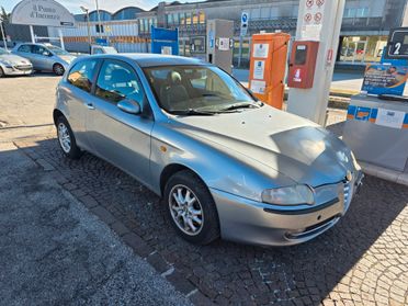 Alfa Romeo 147 1.9 JTD (115 CV) cat 3p. Distinctive