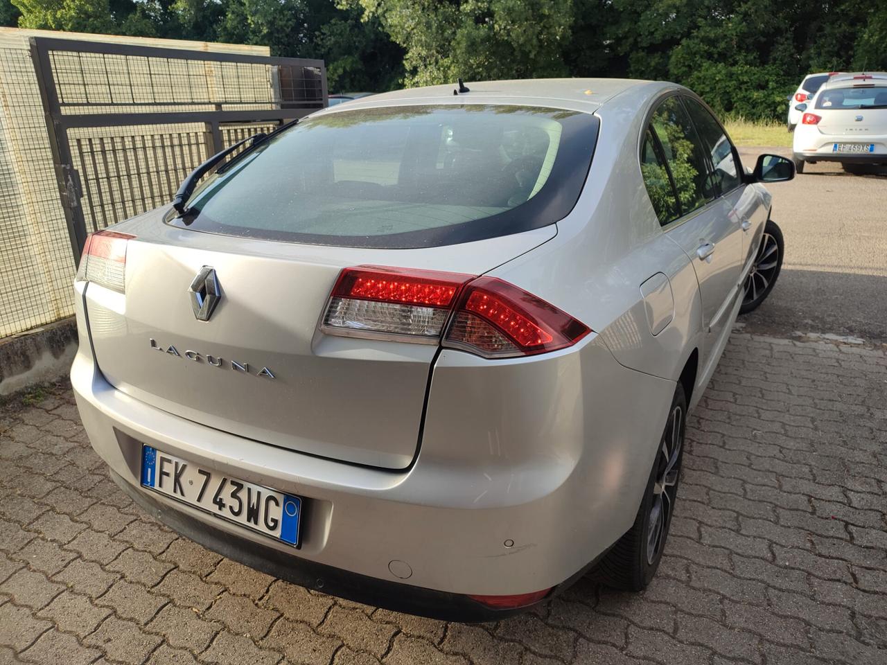 RENAULT NEW LAGUNA 1.5DIESEL BERLINA SPORT POCHI KM
