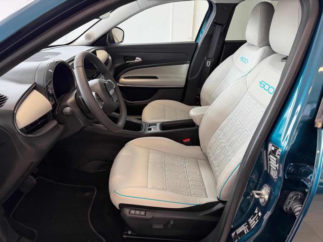 FIAT 600 Hybrid 100 CV DCT MHEV La Prima