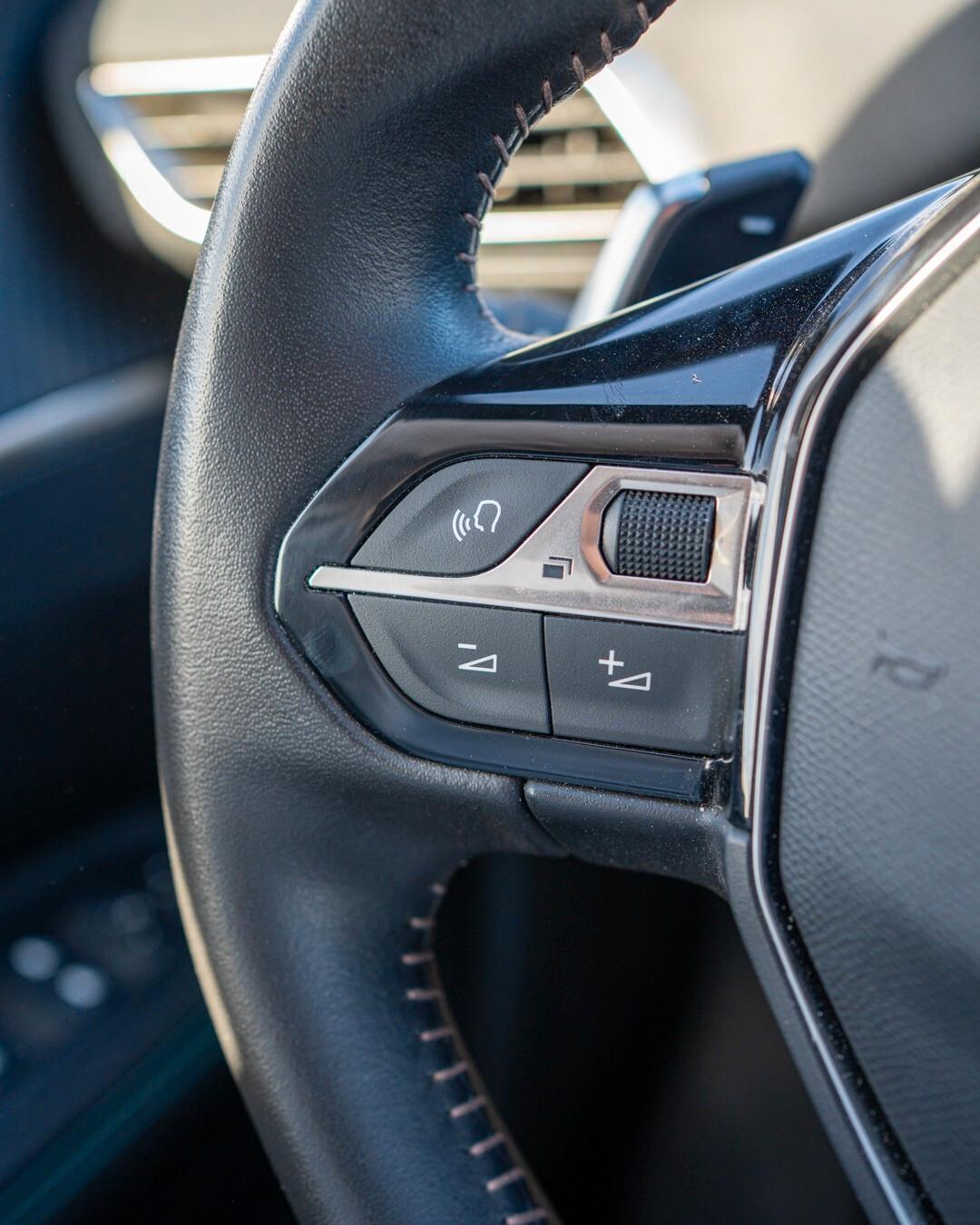 Peugeot 3008 BlueHDi 130 S&S EAT8 Allure Pack