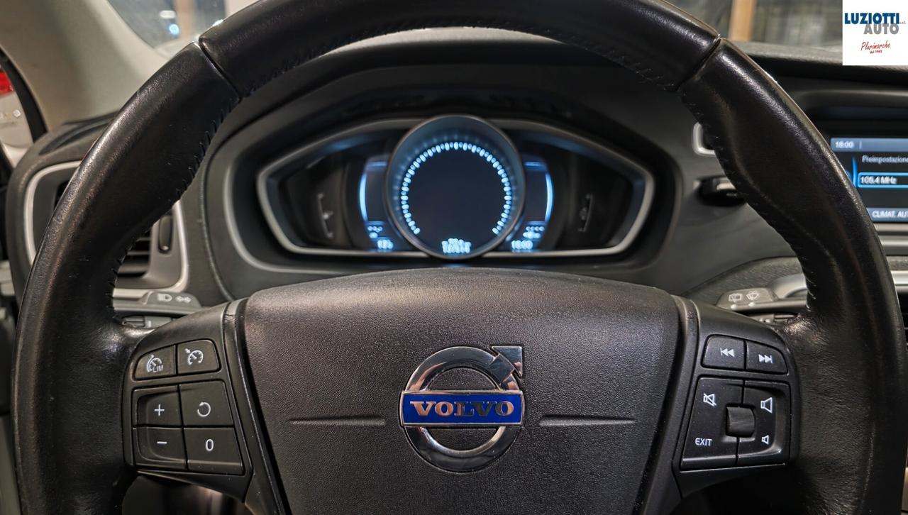 Volvo V40 Cross Country D2