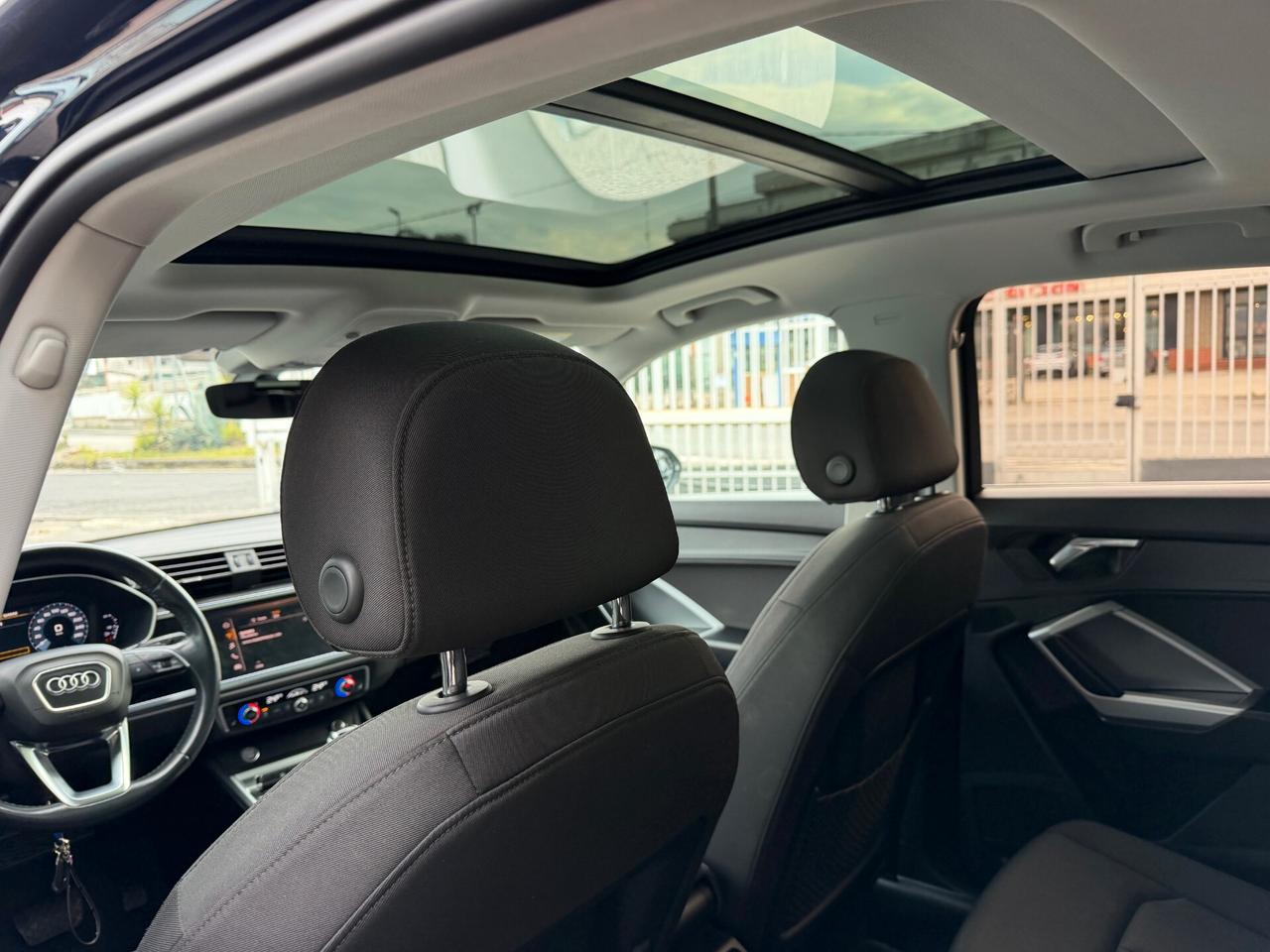 Audi Q3 35 TDI S tronic Business Advanced TETTO