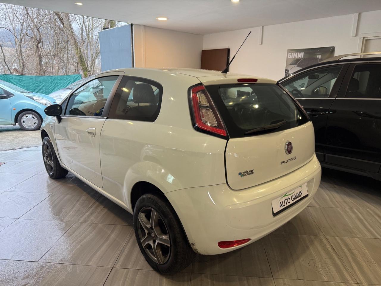 Fiat Punto 1.4 METANO ANNO 2012 neopatentati