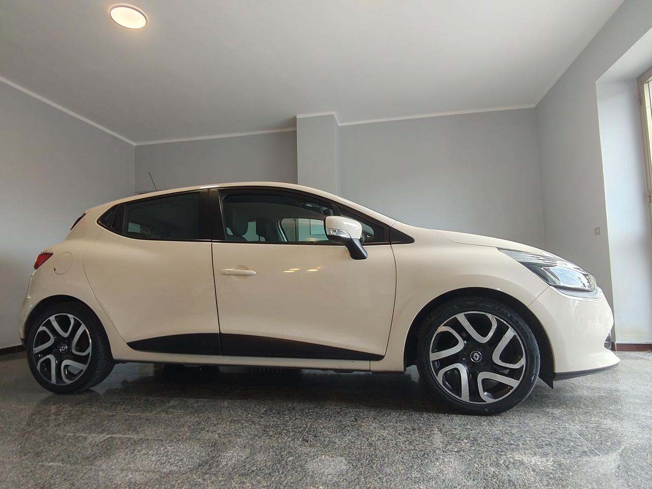 Renault Clio dCi 8V 75CV Start&Stop 5 porte Energy Zen