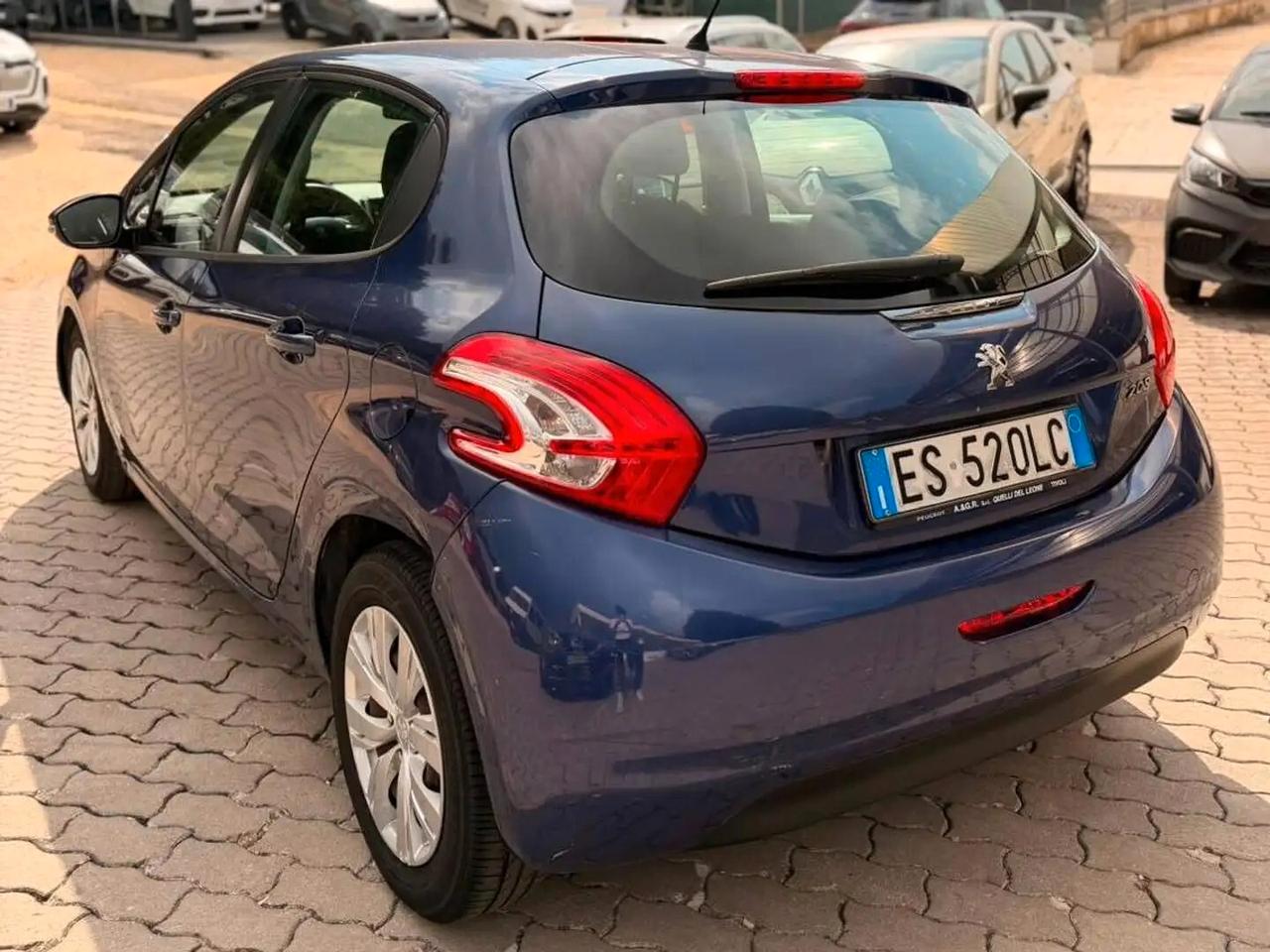 Peugeot 208 1.4 HDi 68 CV 5 porte Active