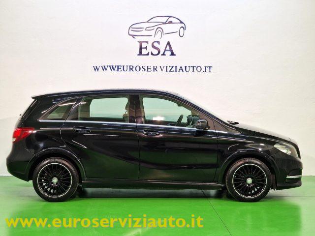 MERCEDES-BENZ B 200 c Executive