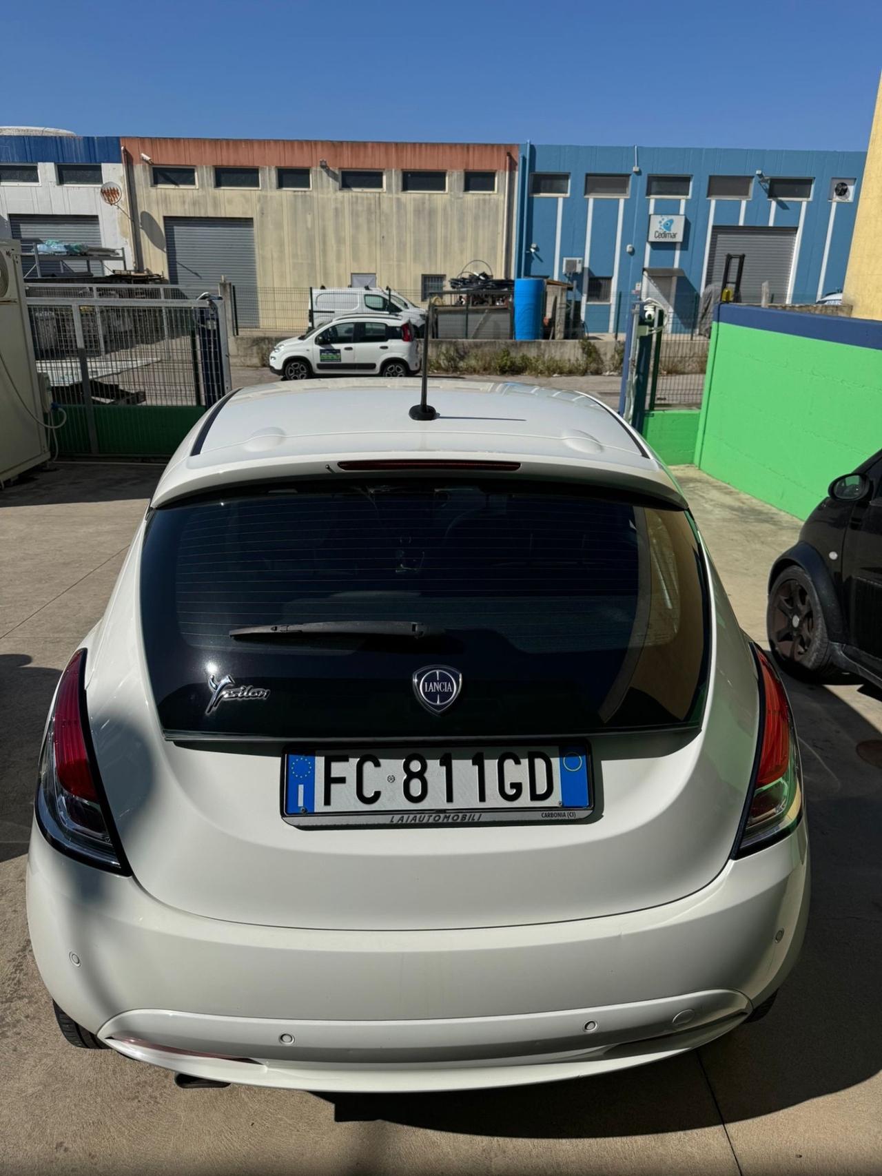 Lancia Ypsilon 1.3 MJT 16V 95 CV 5 porte S&S Platinum