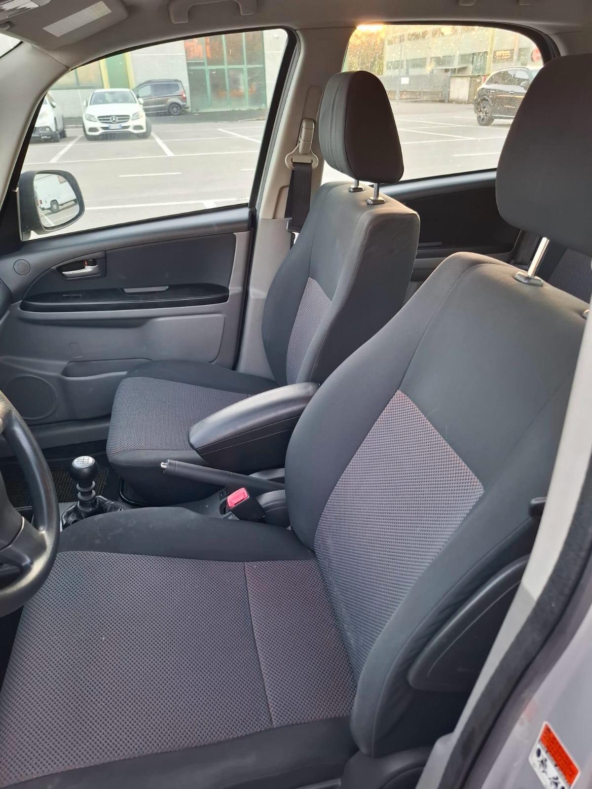 Suzuki SX4 1.9 DDiS 4WD Outdoor Line
