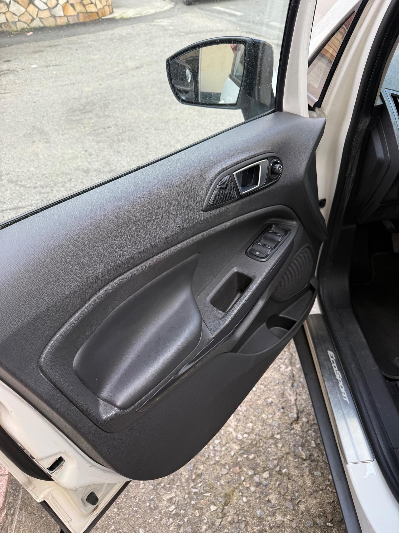 Ford EcoSport 1.5 TDCi 95 CV Titanium