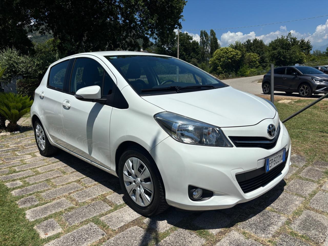 Toyota Yaris 1.0 5porte Lounge-12/2012"UNIPRO"
