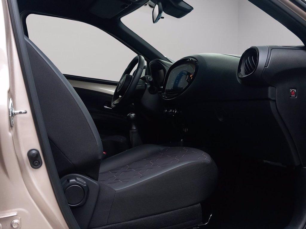 TOYOTA Aygo x 1.0 lounge 72cv del 2023