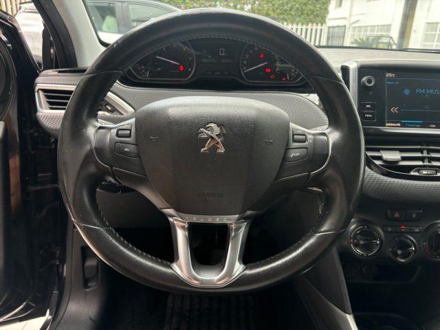 PEUGEOT 2008 BlueHDi 100 Allure