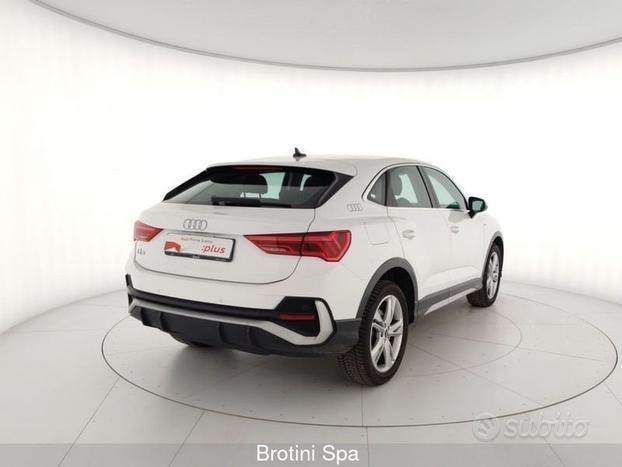 Audi Q3 SPB 45 TFSI e S tronic S line edition