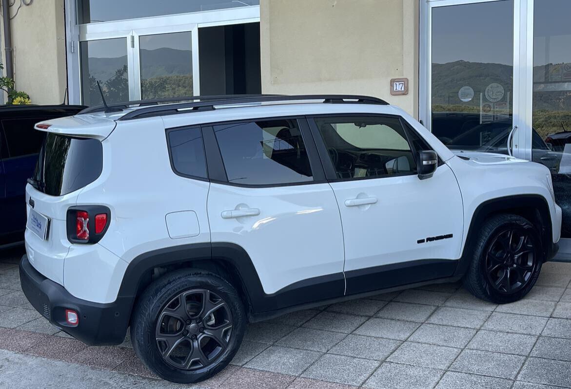 Jeep Renegade 1.6 Mjt 130 CV 80th Anniversary "Navi - Retrocamera - cerchi da 18°- pack black - vetri privacy - Interni specifici 80TH Anniversary in tessuto Premium"
