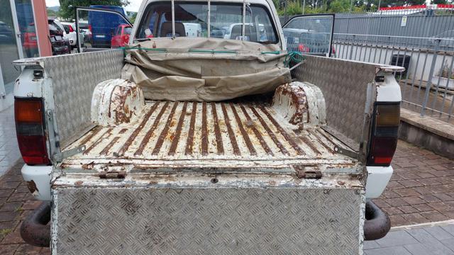 MITSUBISHI L200 2.5 TD 4WD Club Cab Pick-up