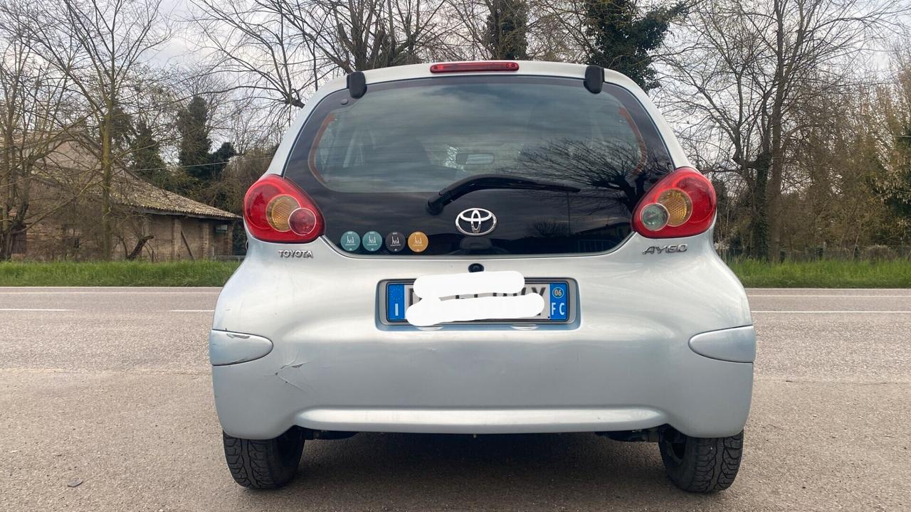 Toyota Aygo 1.0 12V VVT-i 5 porte