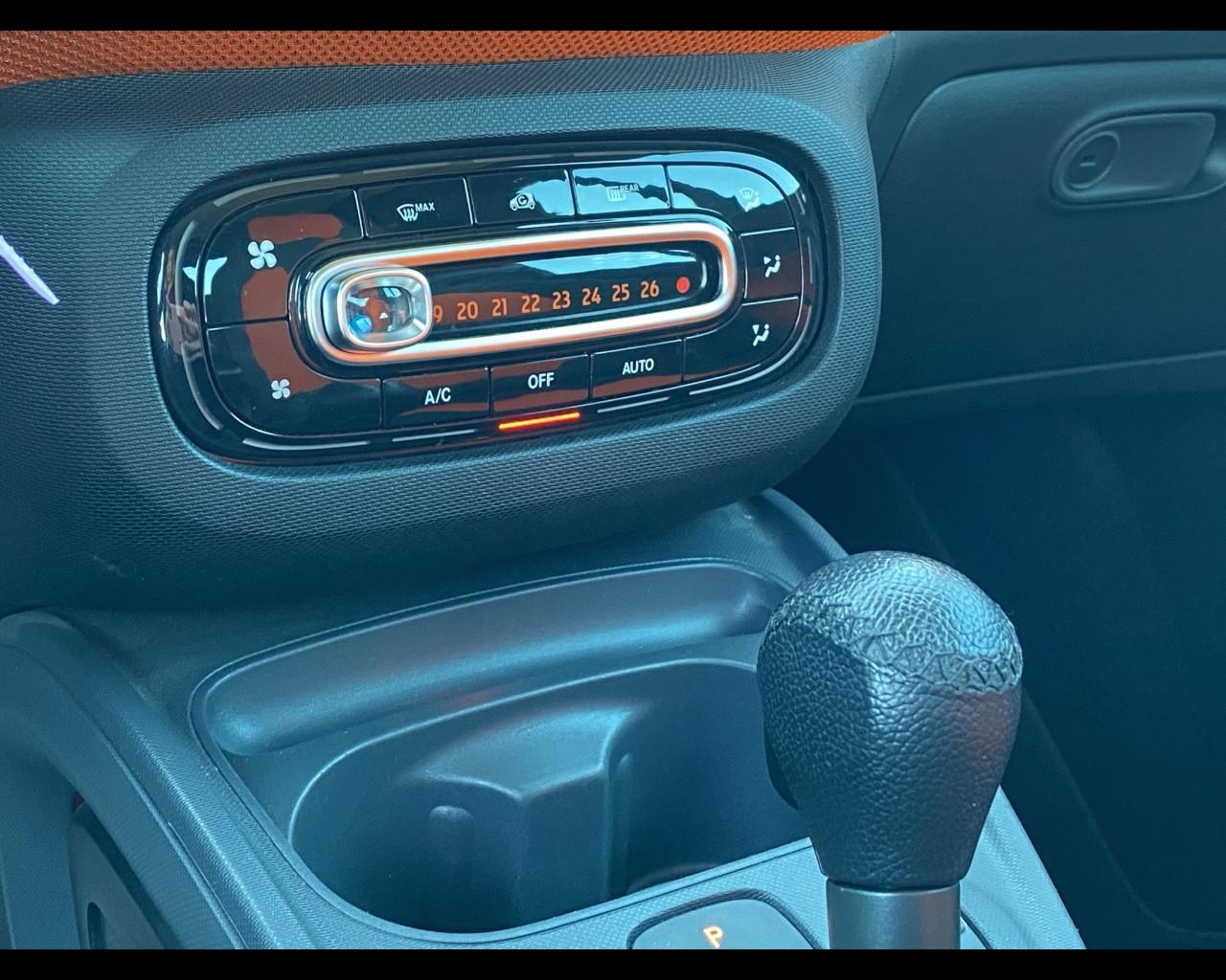 SMART fortwo 90 0.9 T twinamic cabrio Passion