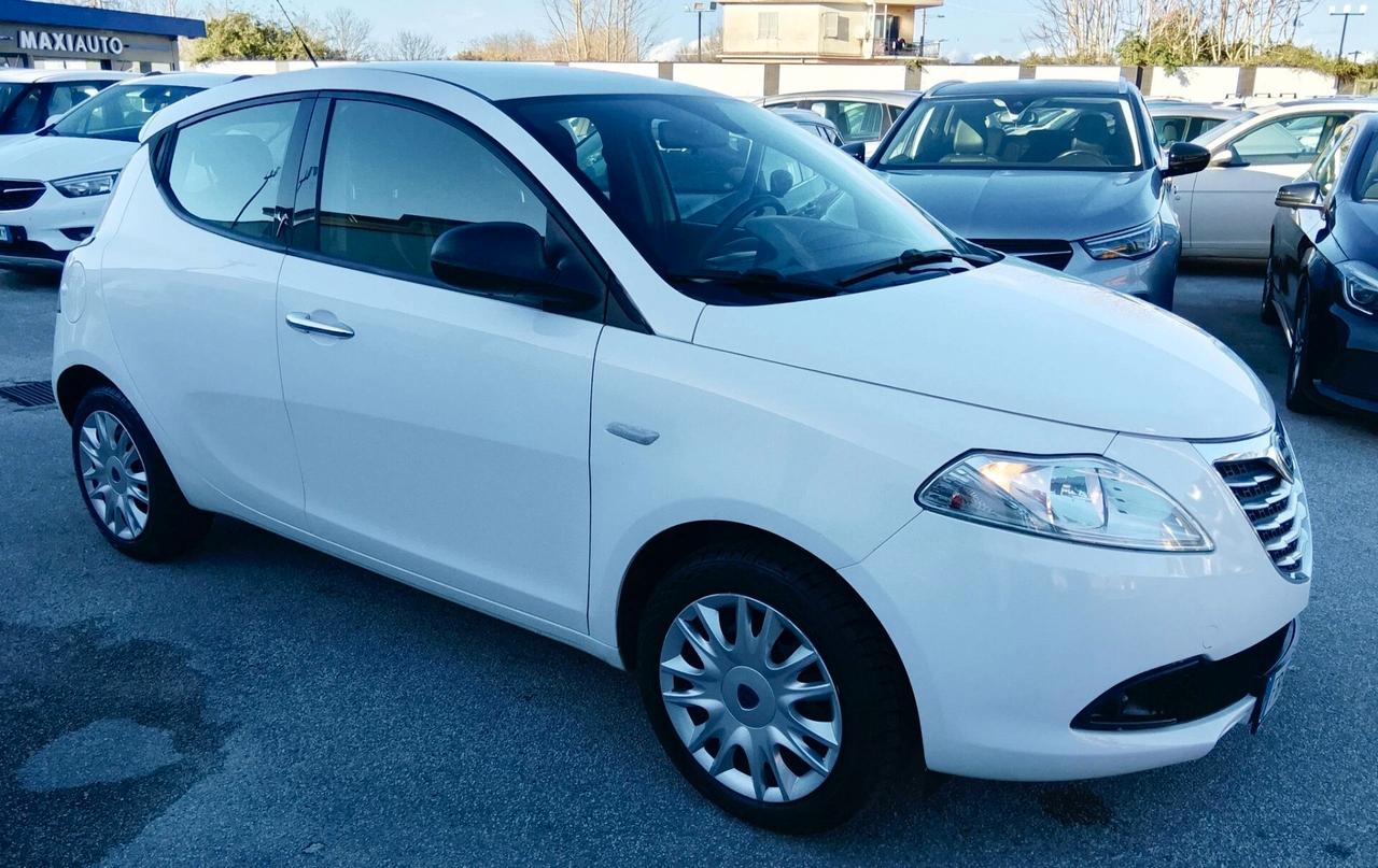 Lancia Ypsilon 1.2 EURO 6 110K KM