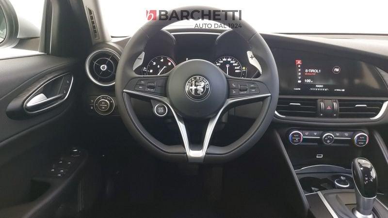 Alfa Romeo Giulia SUPER 2.2 TURBO AT8 180CV