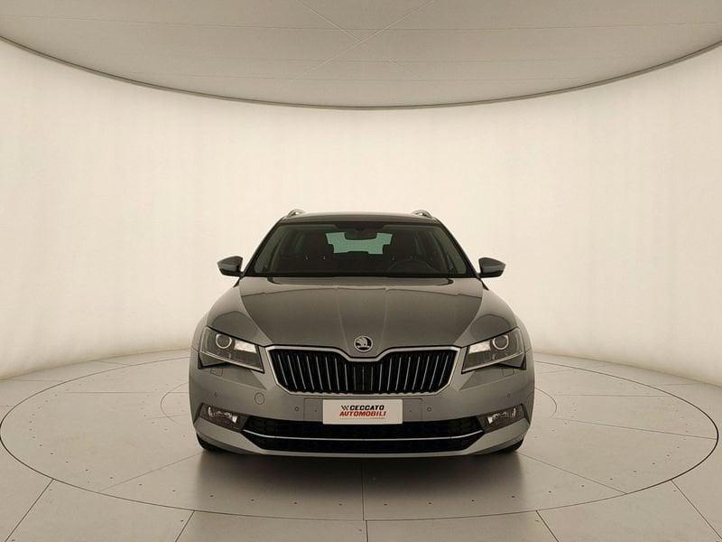 Skoda Superb 2.0 TDI DSG Wagon Executive