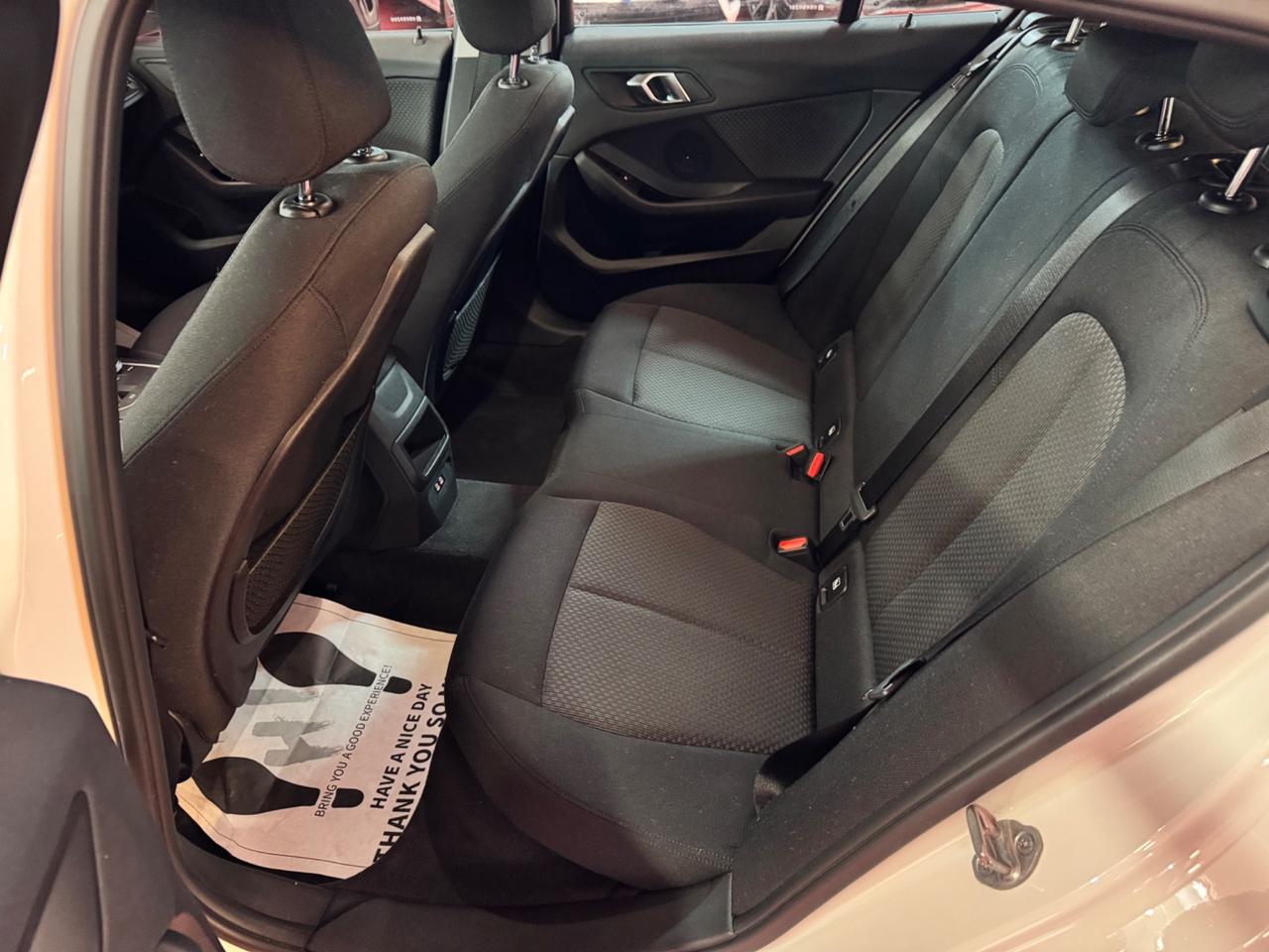 Bmw 118 118i 5p. Business Advantage
