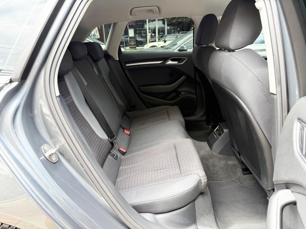 Audi A3 2.0 TDI Ambition - GARANZIA