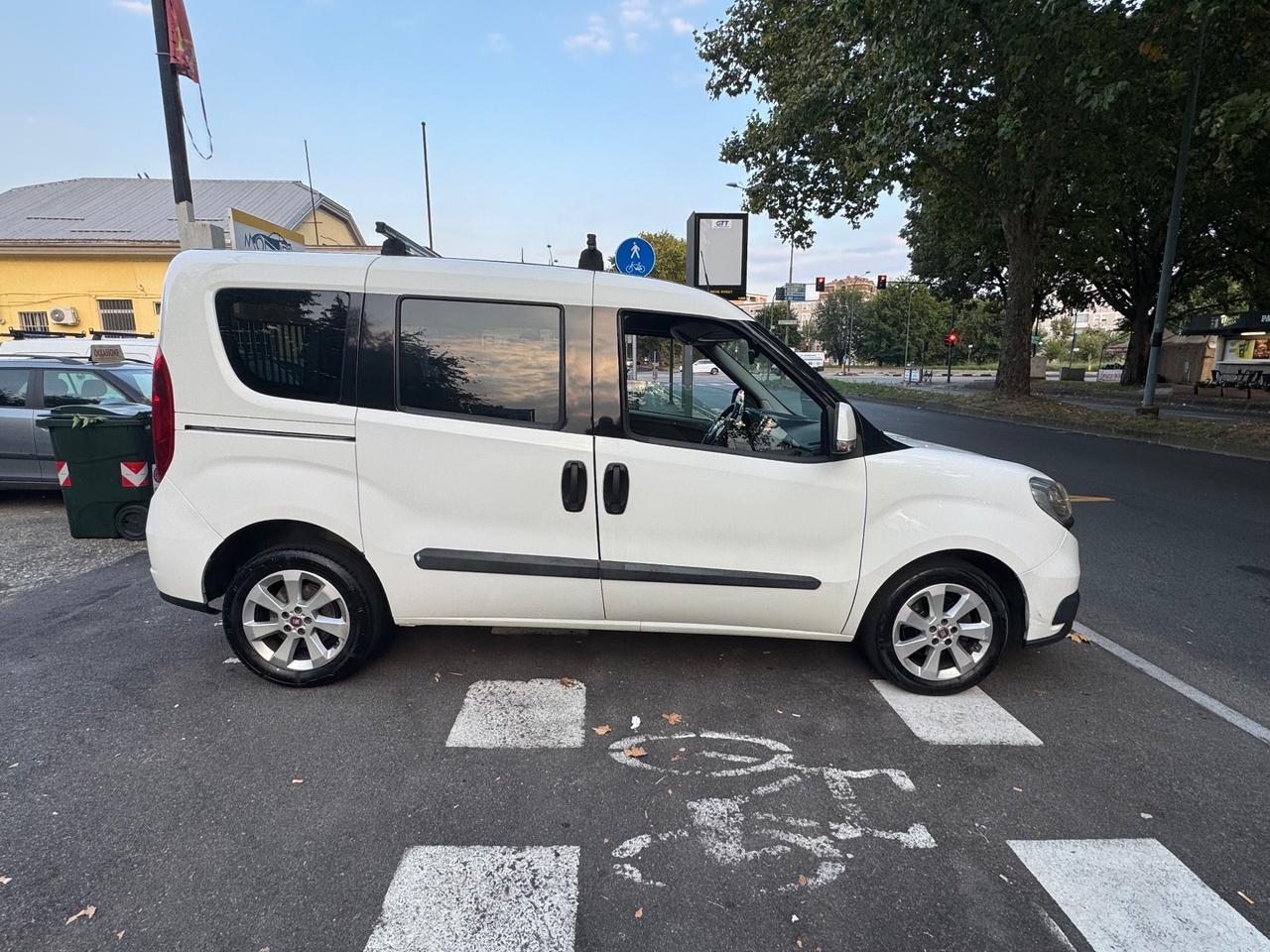 Fiat Doblo Doblò 1.6 MJT Lounge EURO6